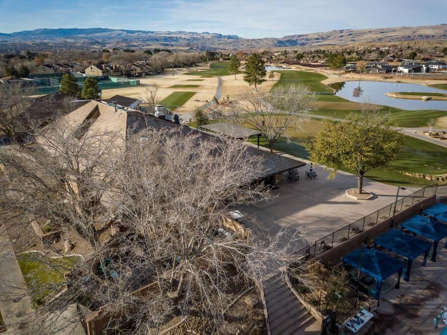 Villa #15 Pet Friendly! Year Round Heated Pool & Hot Tub! Upper Patios! St. George Zewnętrze zdjęcie